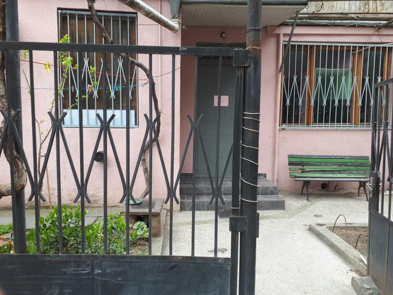 Agmashenebeli95 Aparthotel Tbilisi Ngoại thất bức ảnh